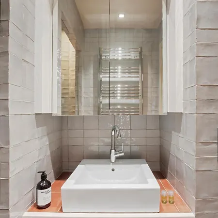 Location - Ultra Lux Flat - Port St Tropez - Maison Lérins Appartamento Saint-Tropez